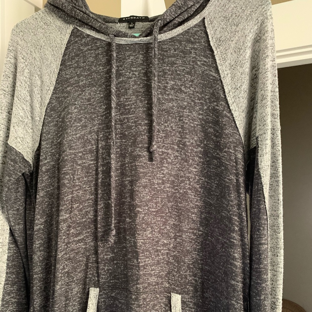 Excellent condition, grey hoodie.